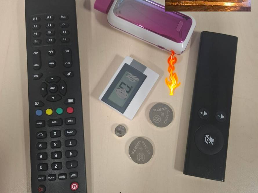 Different devices containing batteries