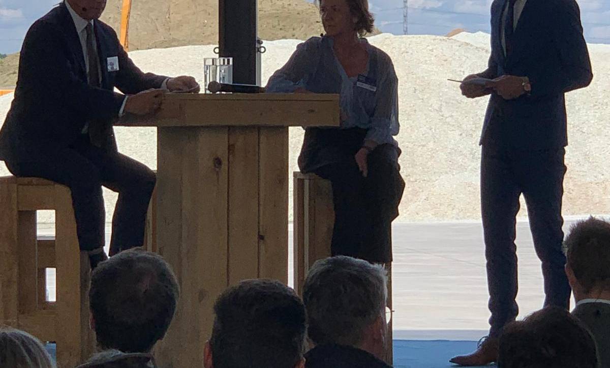 opening of a new glass recycling plant by GRL