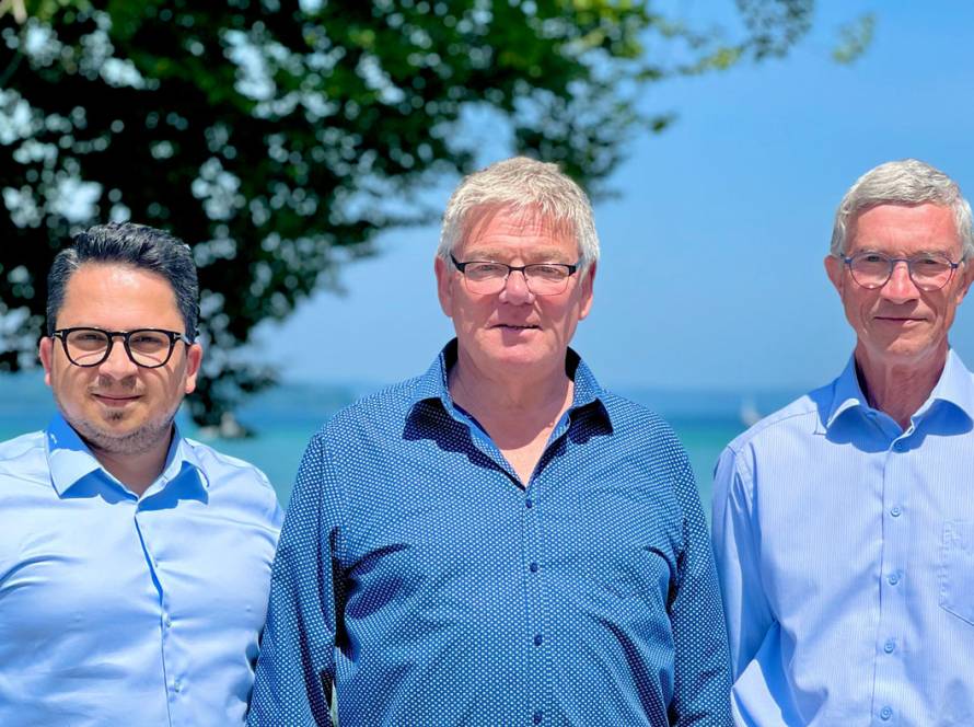 Photo of the president, vice-president and ex-vice-president of FERVER